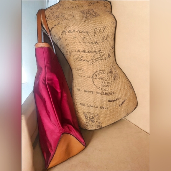 Michael Kors Kempton Nylon Tote - Picture 7 of 12